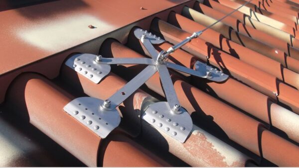lastra metallica pannello coibentato per copertura tetto alubel